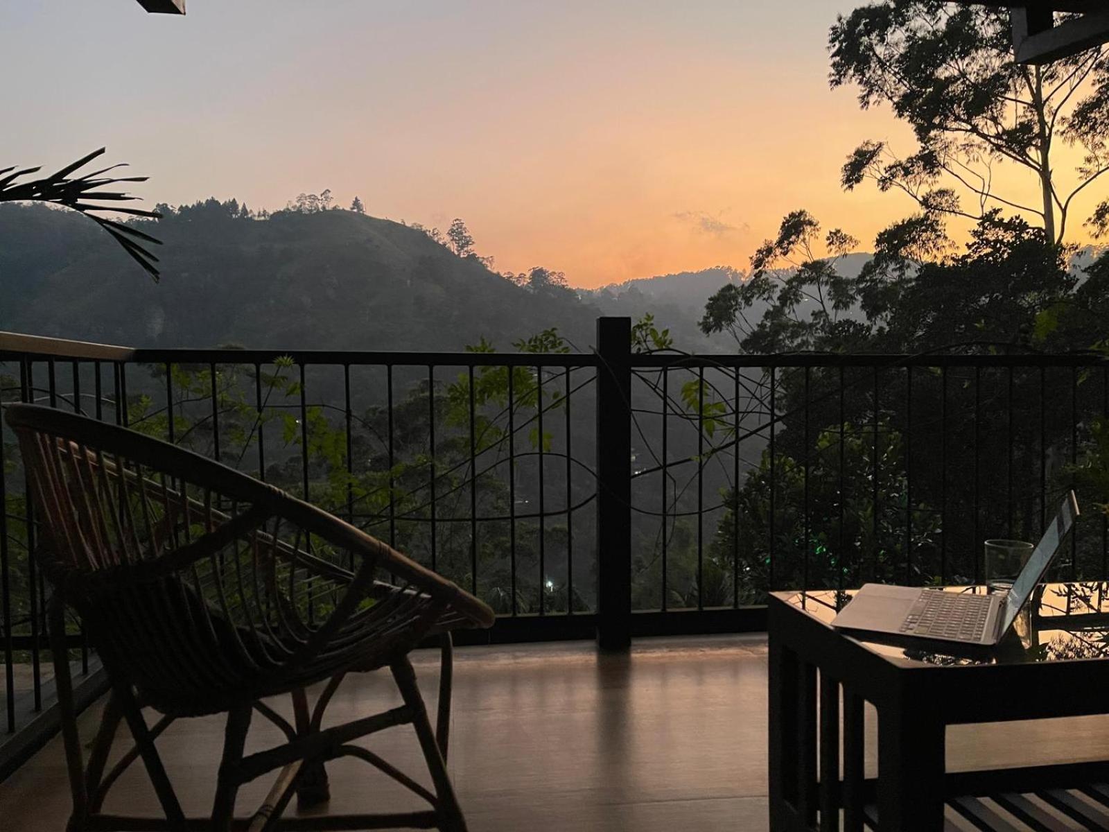 Rock Side Inn - Ella Ngoại thất bức ảnh