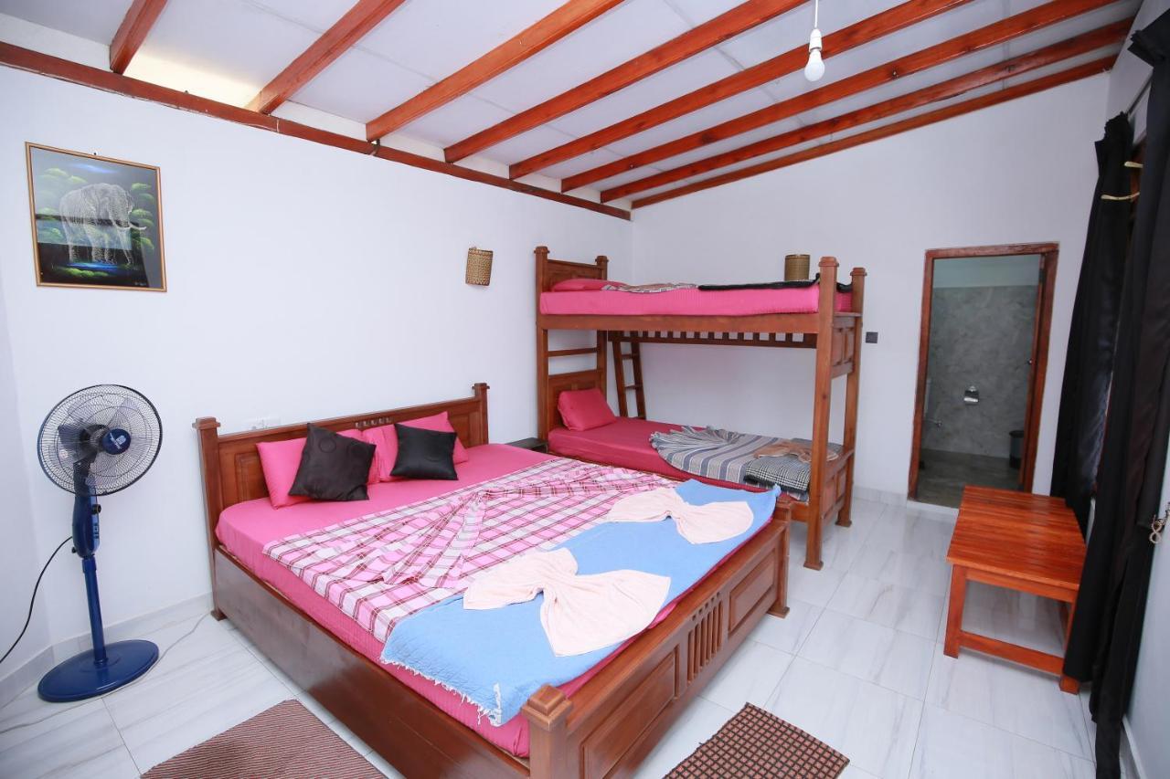 Rock Side Inn - Ella Ngoại thất bức ảnh